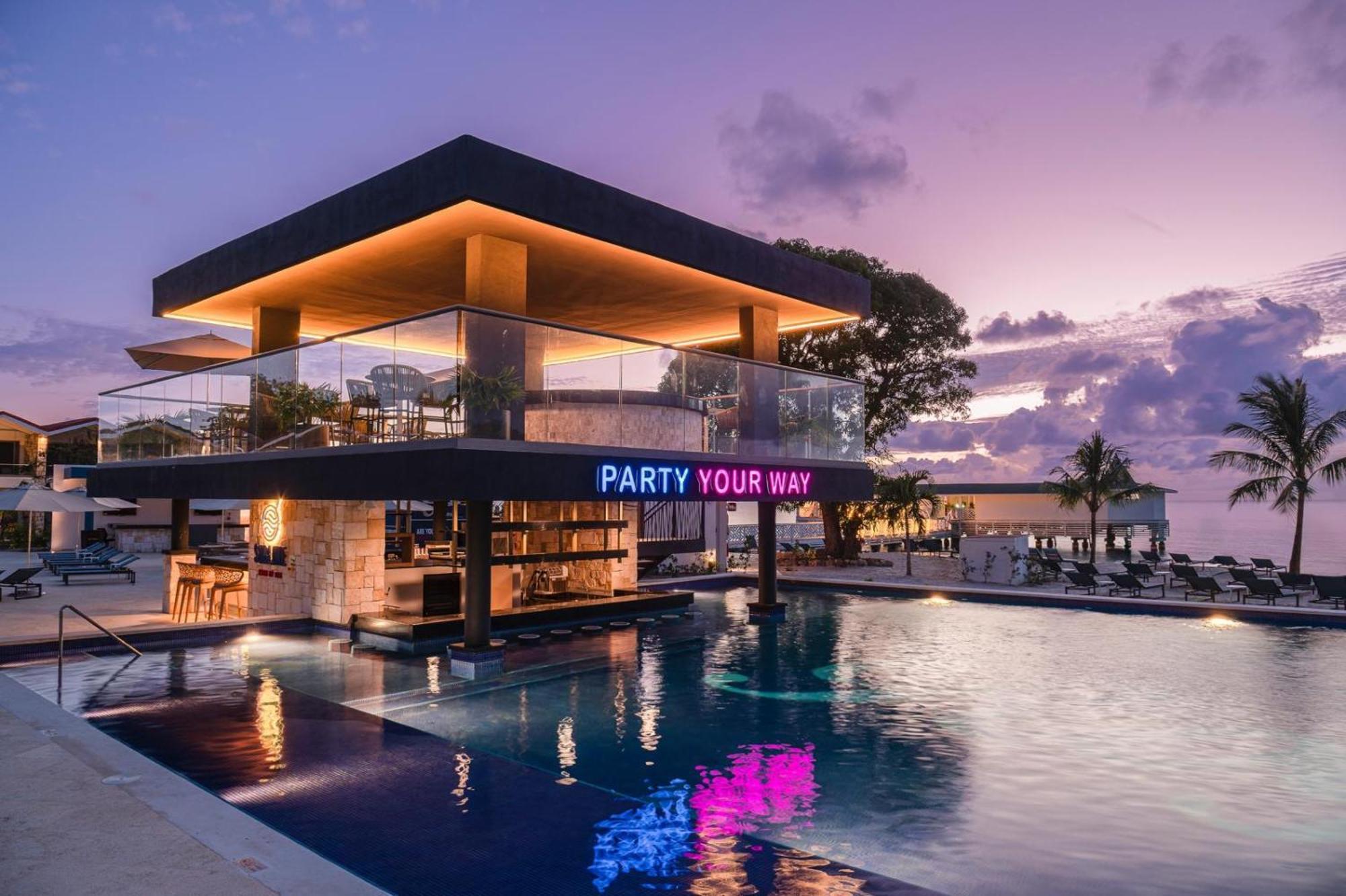 Royalton Chic Antigua, An Autograph Collection All-Inclusive Resort - Adults Only St. John's Exterior photo